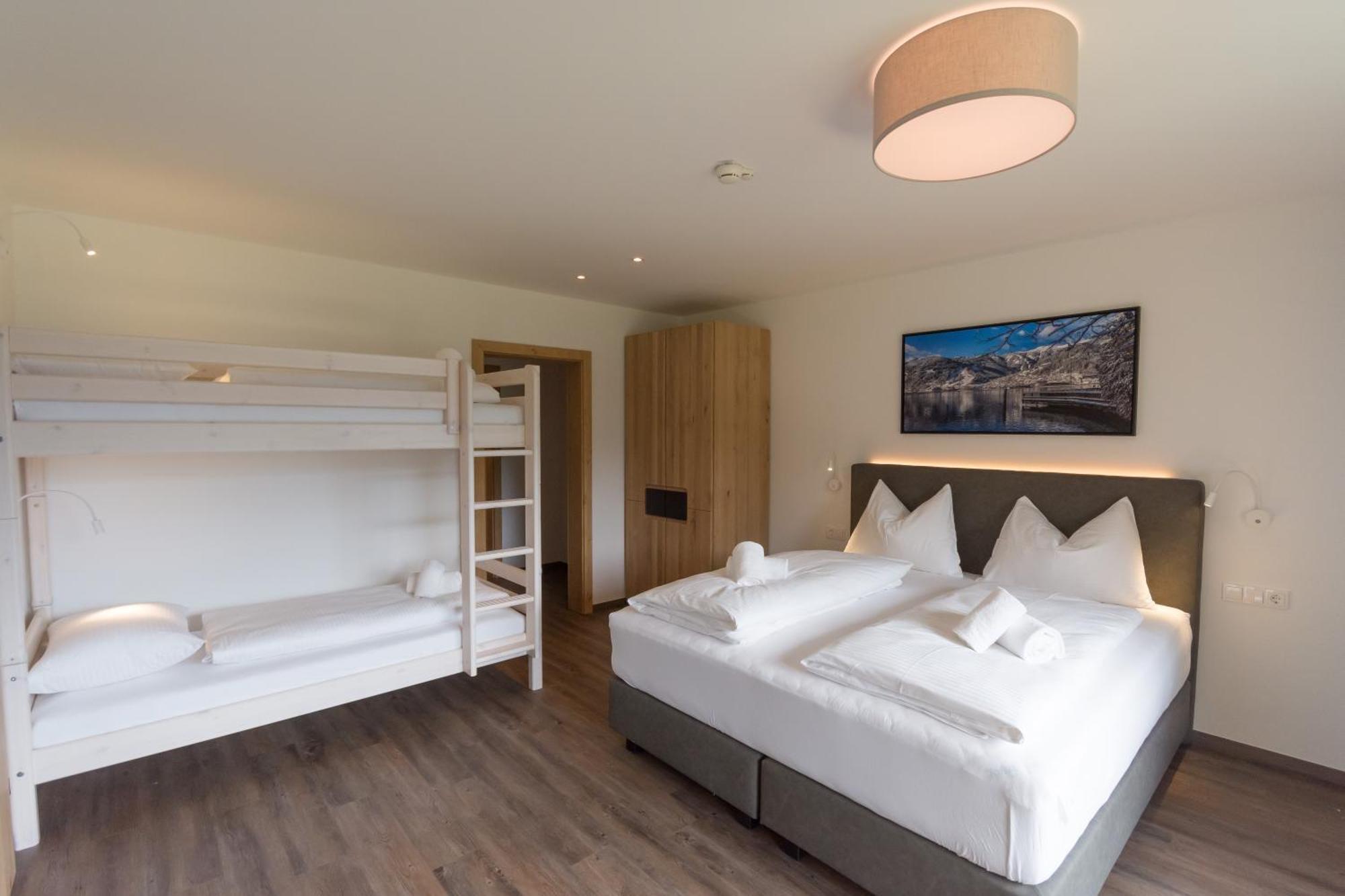 Schoenblick Residence Apartments - Including Summer Card Τσελ αμ Ζέε Δωμάτιο φωτογραφία