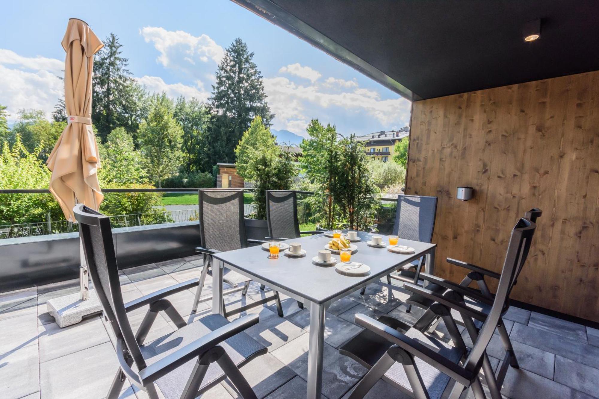 Schoenblick Residence Apartments - Including Summer Card Τσελ αμ Ζέε Δωμάτιο φωτογραφία