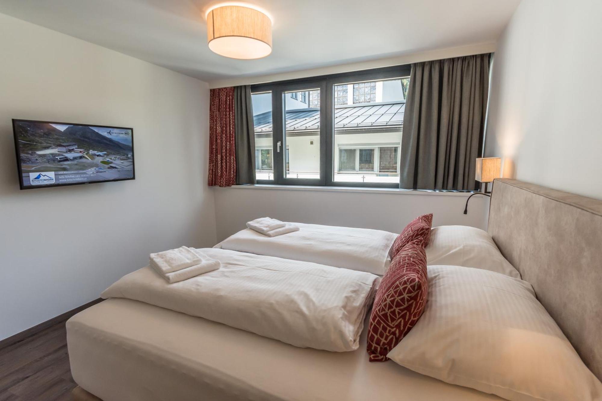 Schoenblick Residence Apartments - Including Summer Card Τσελ αμ Ζέε Δωμάτιο φωτογραφία