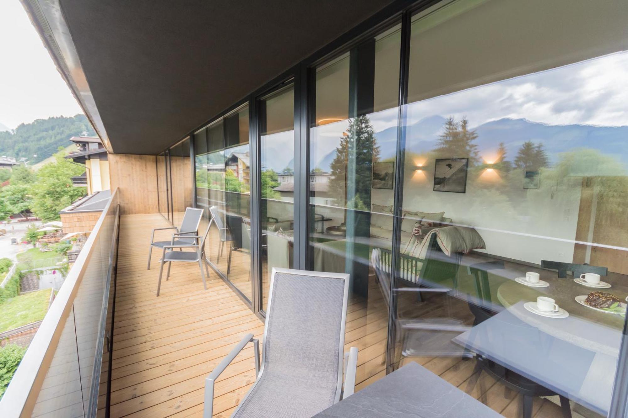 Schoenblick Residence Apartments - Including Summer Card Τσελ αμ Ζέε Δωμάτιο φωτογραφία